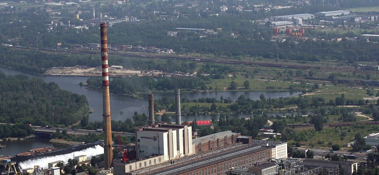 Pożar w Elektrociepłowni Żerań. Trudna akcja gaśnicza