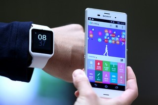 Najnowsze flagowe smartfony na rynku: Czy pokonają iPhone 6 i 6 Plus