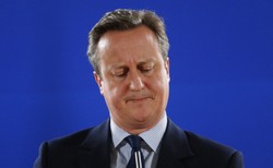 Przedstawiciele rządu Camerona odwiedzili polskie centrum. "Kochamy Polaków i mamy nadzieję, że oni wciąż kochają nas"