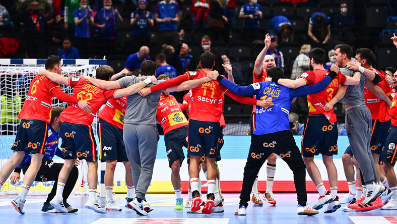 ME piłkarzy ręcznych: Hiszpania pierwszym finalistą po wygranej z Danią