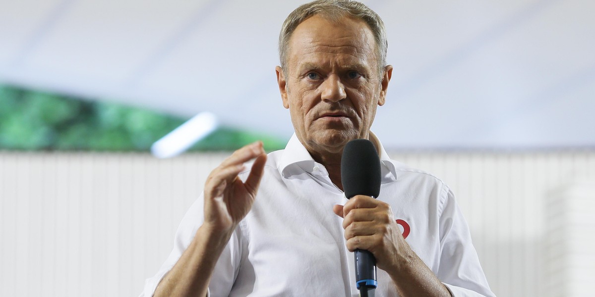 Donald Tusk skomentował dymisję Adama Niedzielskiego. "Reszta w
