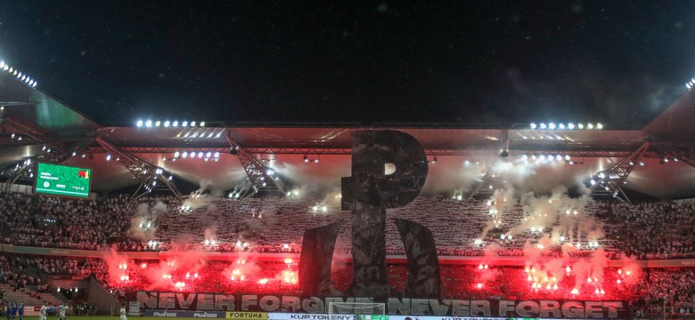 Legia ukarana za zachowanie kibiców podczas meczu z Dinamem