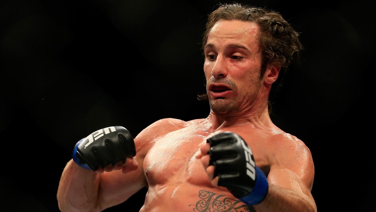 28-letni Josh Samman, występujący w wadze półśredniej w walkach federacji UFC, zmarł w szpitalu po tygodniowej śpiączce spowodowanej prawdopodobnie przedawkowaniem narkotyków.