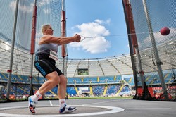 Anita Włodarczyk doznała kontuzji goniąc złodzieja, który chciał ukraść jej auto