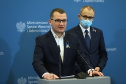 Szefernaker: Przygotowujemy się na różne scenariusze. Pomożemy każdemu