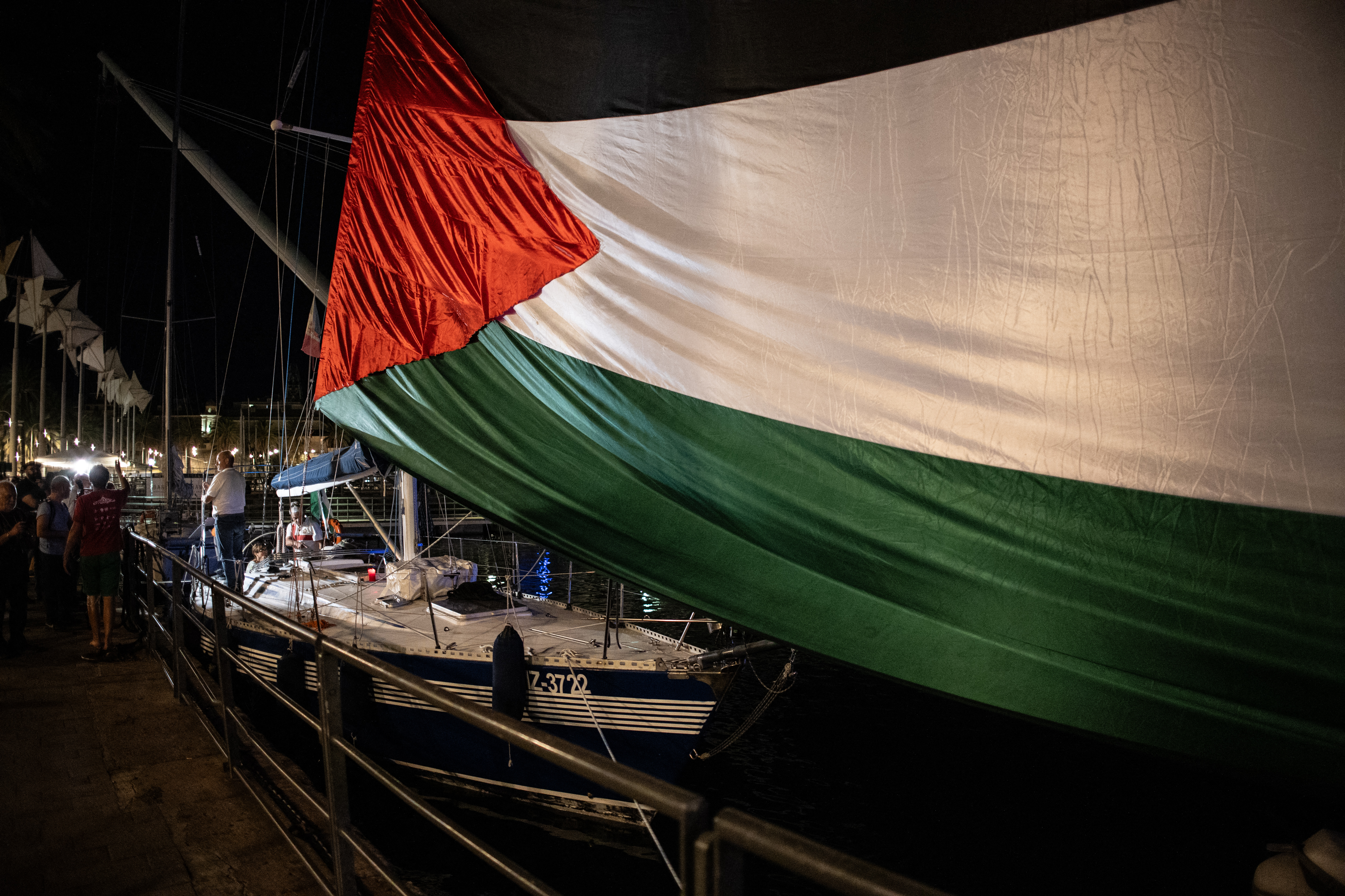 Piden Italia y Grecia: Flotilla pare rumbo Gaza