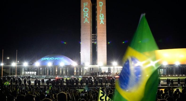 People demonstrate outside Brazil's National Congress in support of the Operation Carwash anti-corruption investigation, in Brasilia on March 21, 2016