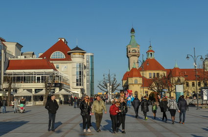 Z tych miast Polacy uciekają na potęgę. W czołówce miasto Donalda Tuska