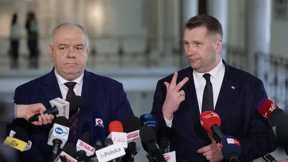 Jacek Sasin i Przemysław Czarnek w Sejmie, 21.03.2024