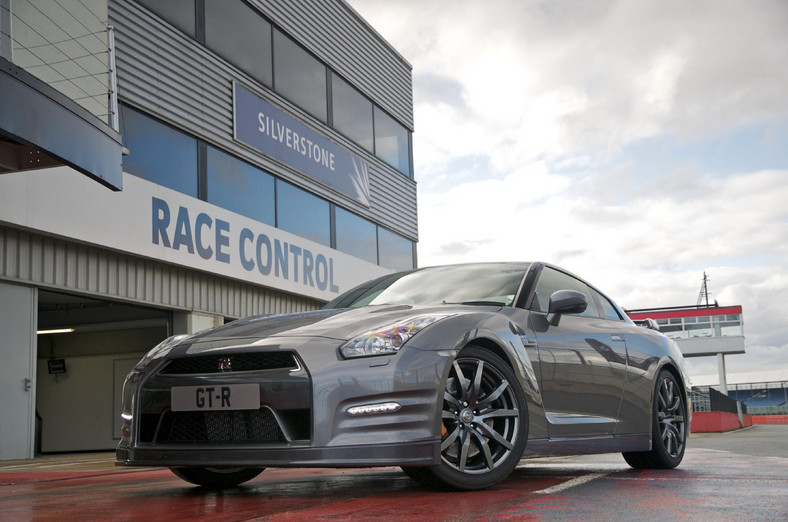 Nowy Nissan GT-R na 2012