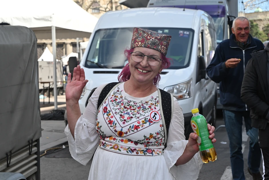 Skup Pokreta za narod i državu