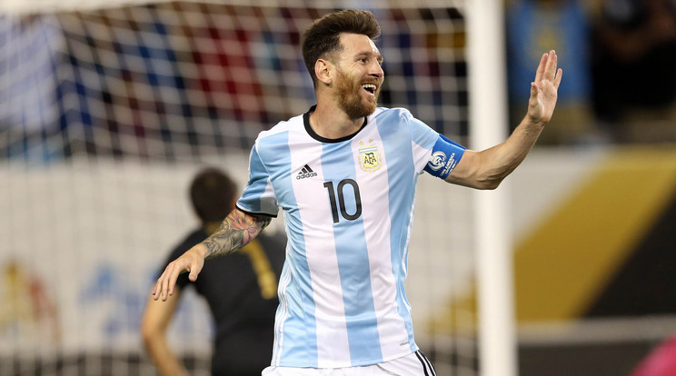 Lionel Messi hiába próbált babonára és dús szakállára alapozni, a borotvamentesség mégsem hozott Copa América sikert /Fotó: AFP