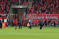 Mecz Widzew - Ruch 18 listopada. Oby tym razem pogoda dopisała