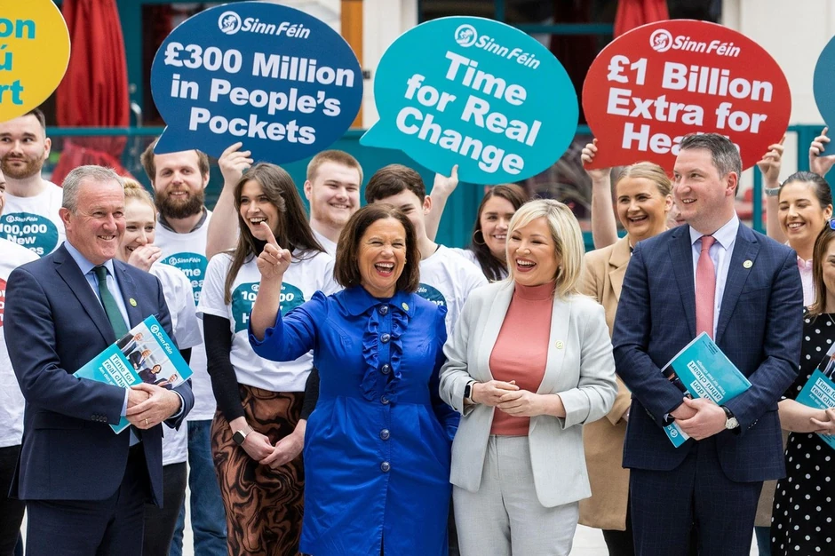 Meri Lu Mekdonald i Mišel O’Nil u Belfastu krajem aprila