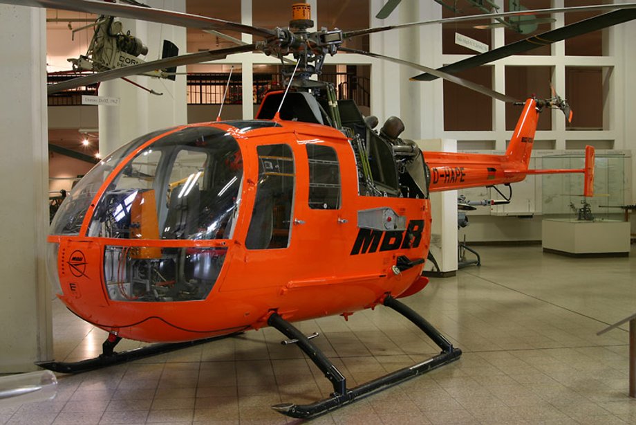 Bo-105 - czwarty prototyp, który pierwszy lot odbył 1 maja 1969 roku. Obecnie w zbiorach Deutsches Museum w Monachium