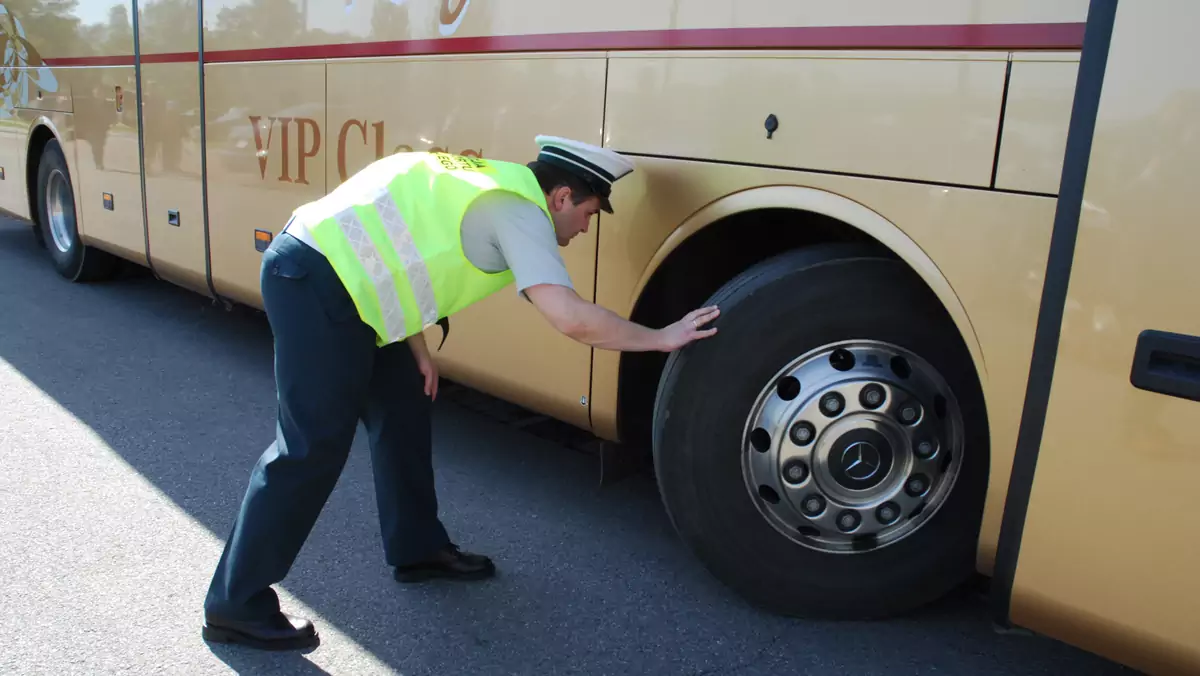 Kontrola autobusów