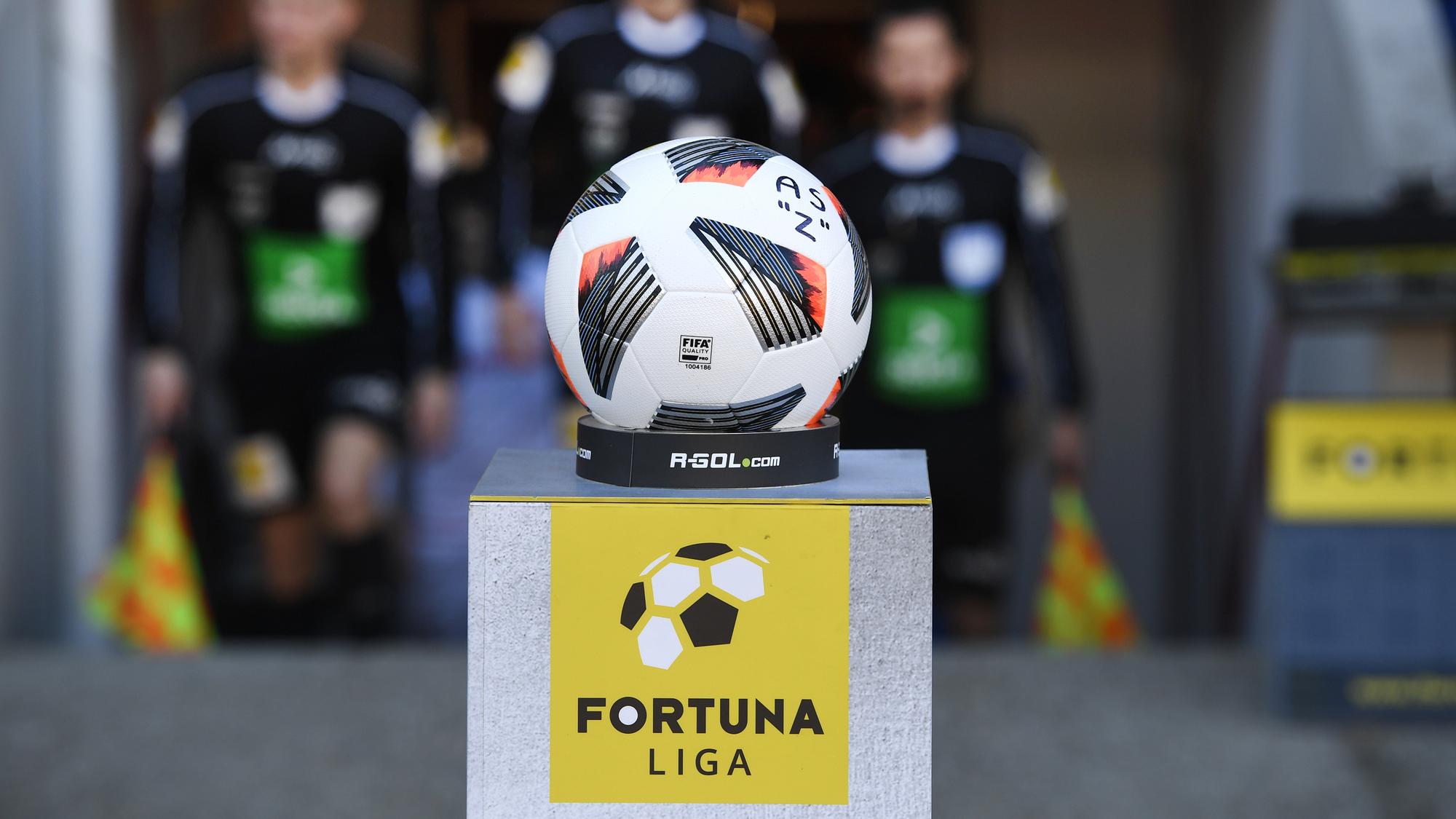 Fortuna liga sa vráti duelom v Banskej Bystrici. Základnú časť uzavrie derby