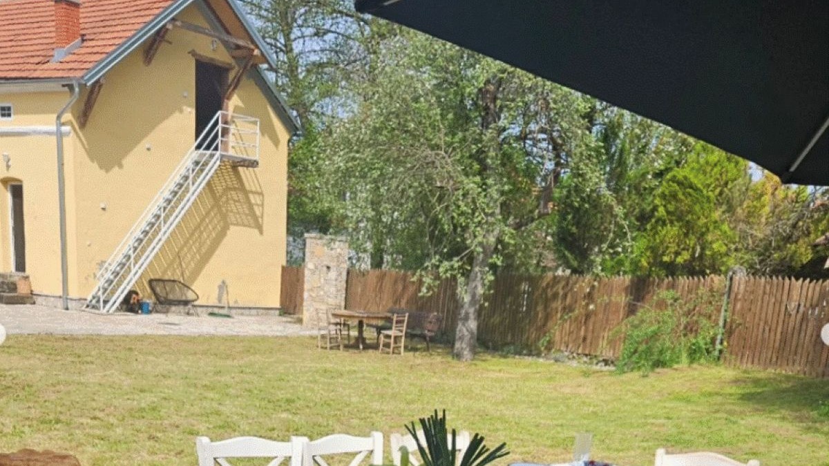 Mirjanina kuća i plac