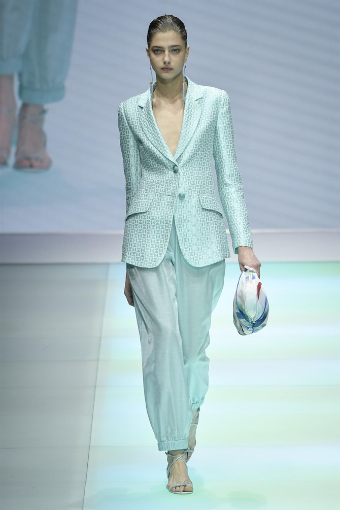 Emporio Armani proleće 2022.