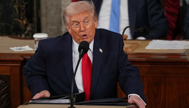 Trump: Starmer nie jest Churchillem. Wielka Brytania powinna dać nam bazy bez wahania