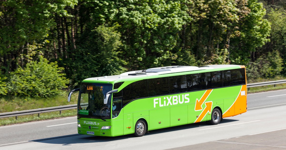 Emerytki nie zostały wpuszczone do autokaru. FlixBus się tłumaczy. "Skandal"