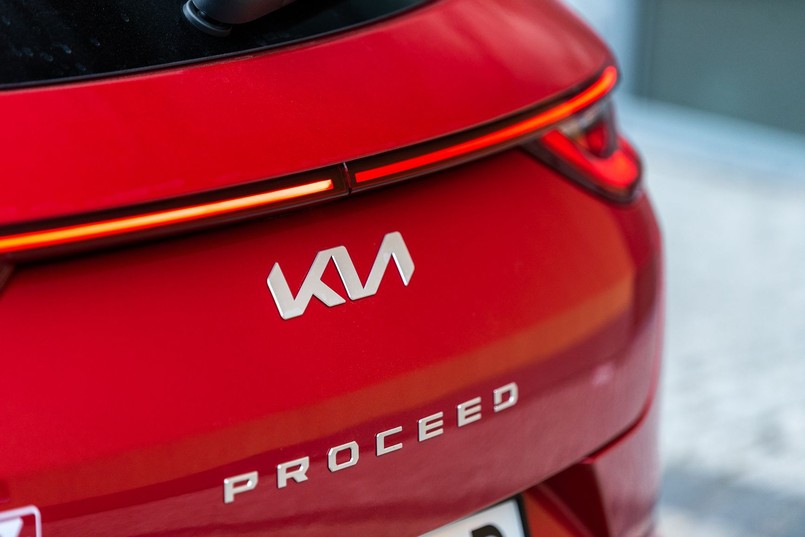 Kia ProCeed GT z silnikiem 1.6 T-GDI (204 KM) i dwusprzęgłową skrzynią 7DCT