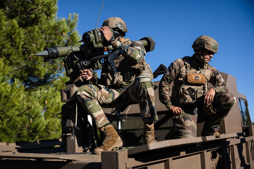 Francuski vojnici tokom vežbe na poligonu francuske DGA, 25. novembra 2025. godine