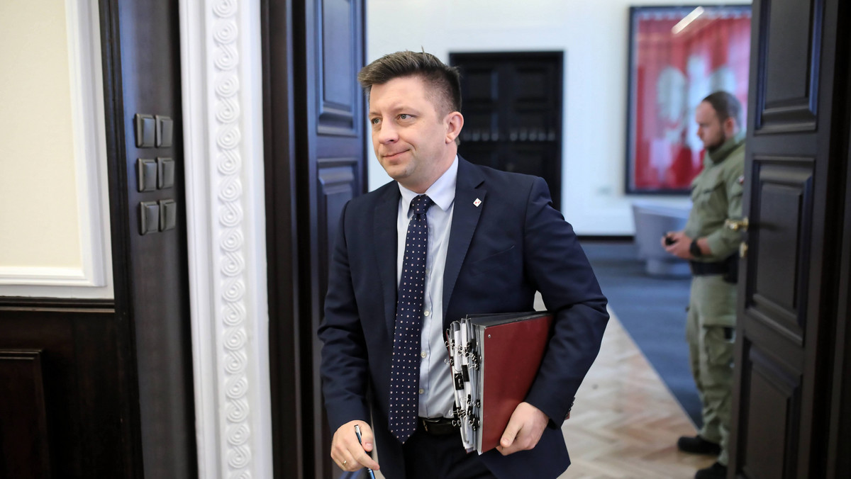 24 grudnia będzie dniem wolnym od pracy dla pracowników administracji państwowej - poinformował dziś szef Kancelarii Prezesa Rady Ministrów Michał Dworczyk. Dodał jednocześnie, że ten dzień zostanie odpracowany.