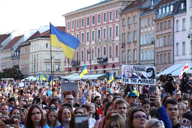 Legalny pobyt uchodźców przedłużony