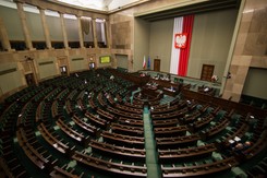 Sejm zdecydował ws. immunitetu Ziobry. Hołownia tonuje nastroje