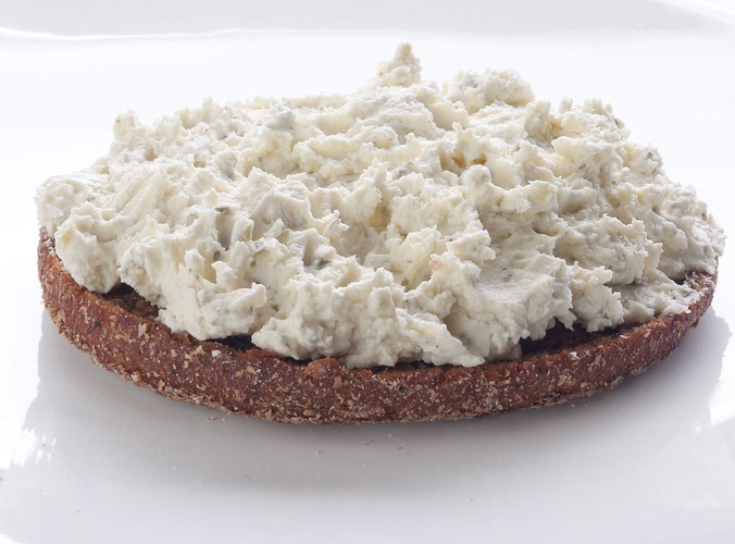 3. Chleb żytni i twaróg