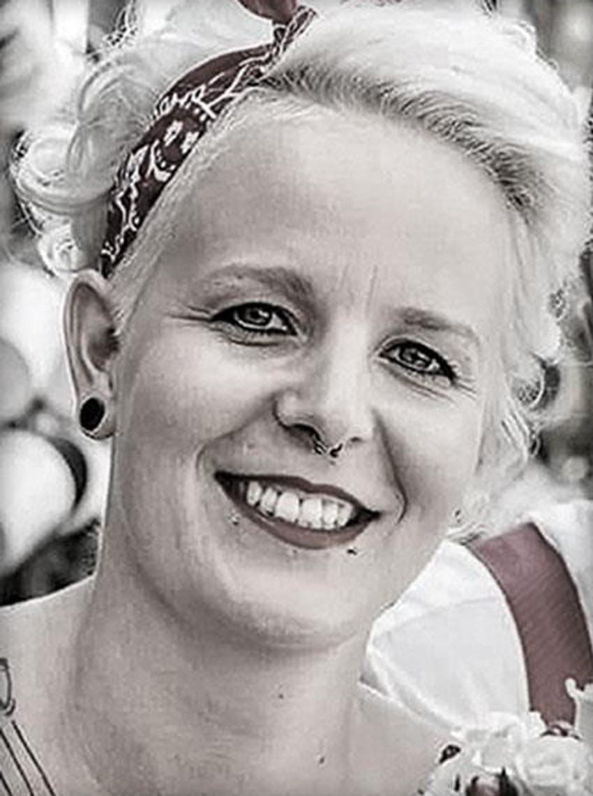 Anja N. (34) udala se prošlog leta