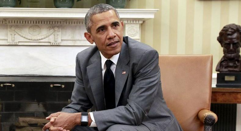 U.S. President Barack Obama talks to the media in the the Oval Office of the White House in Washington July 17, 2015. REUTERS/Yuri Gripas