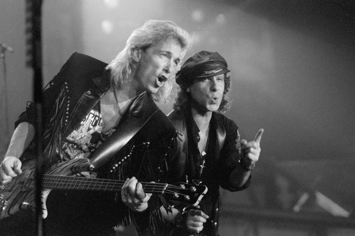Former Scorpions bassist Francis Buchholz dies at 71