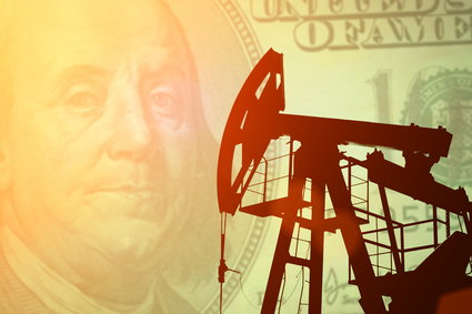 Spadek zapasów ropy w USA wspiera ceny surowca na giełdach. WTI najdroższa od trzech lat