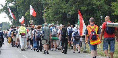 Skandal na pielgrzymce. Pątnik okradł dobrych ludzi