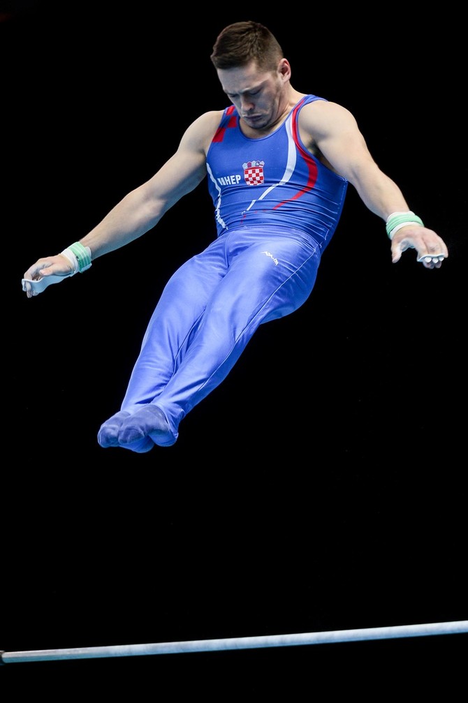Tin Srbić