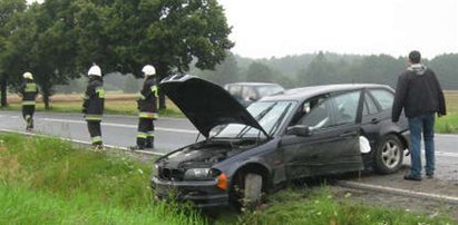 Ciężarna z nogą w gipsie wjechała w pieszych. 1 osoba nie żyje