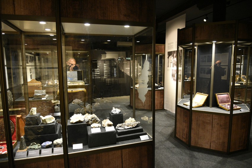 Izložba "Mineralna blaga Jugoslavije"