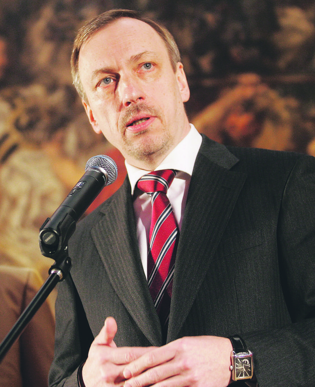 Projekt nowego prawa prasowego nie zawiera obowiązku rejestrowania w sądzie blogów internetowych - poinformował minister kultury Bogdan Zdrojewski. Fot. GP