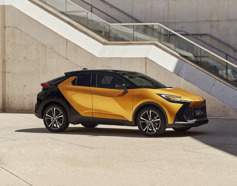 Toyota C-HR 2023