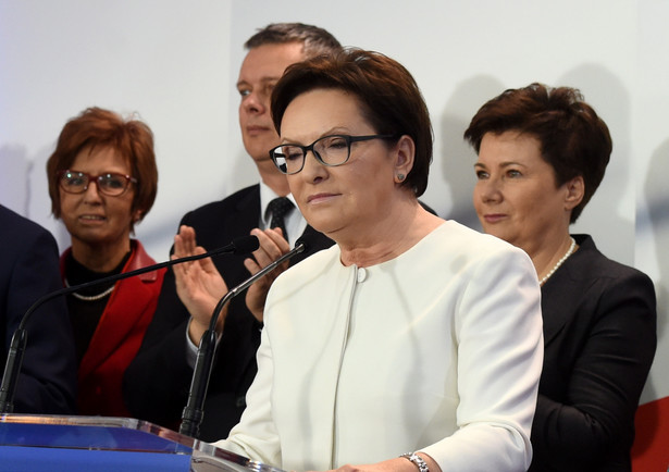 Ewa Kopacz po przegranych wyborach: Zostawiamy Polskę w dobrym stanie. WIDEO