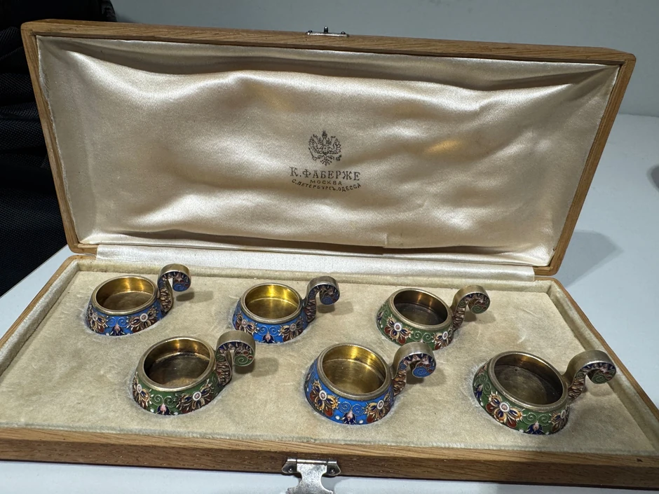 Zaplenjeni antikviteti na Aerodromu