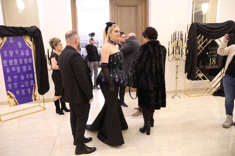 Punoletstvo sina Borka Radivojevića