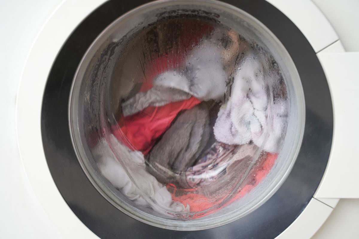 Ennyi ruhát tegyél a mosógépbe, hogy rendesen kimossa - Blikk Rúzs