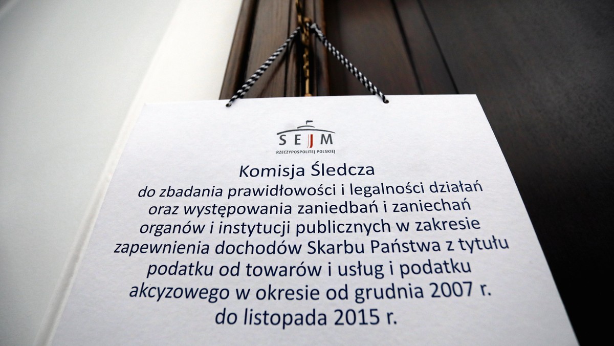 Ignorowanie głosów biznesu, opieszałość i nieudolność w uszczelnianiu systemu podatkowego - tak według rządzących można ocenić działania Ministerstwa Finansów na podstawie korespondencji, jaka trafiała do resortu i odpowiedzi udzielanych przez jego urzędników - pisze "Dziennik Gazeta Prawna".