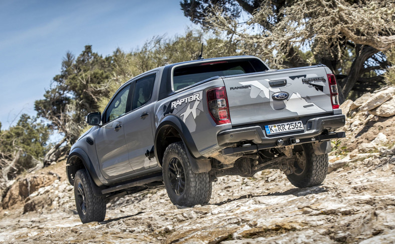 Ford Ranger Raptor to Rambo wśród samochodów