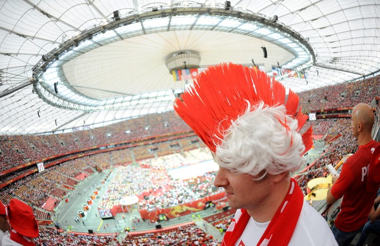 Prezydent Komorowski przemówił. Piękne Polki na trybunach. Efektowne otwarcie MŚ