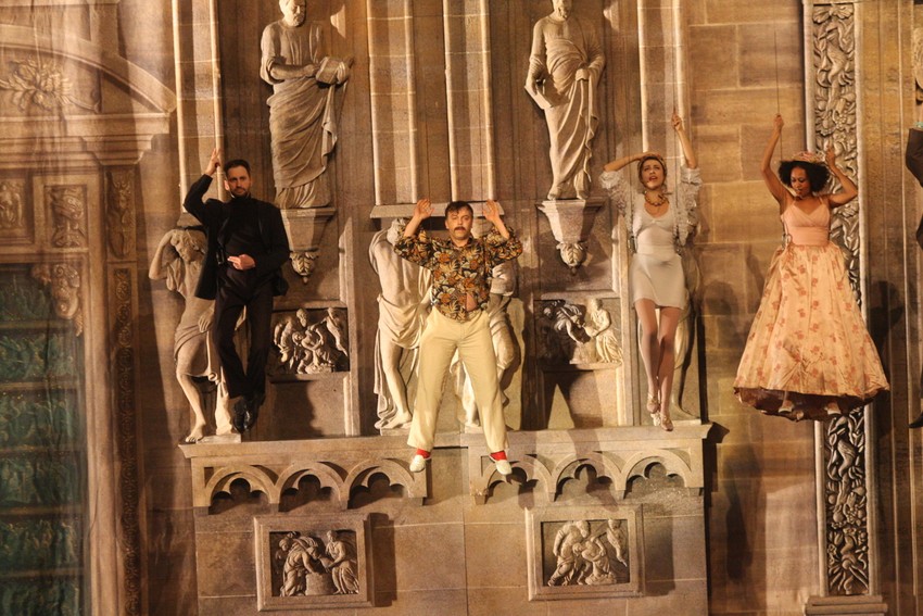 Završna scena opere