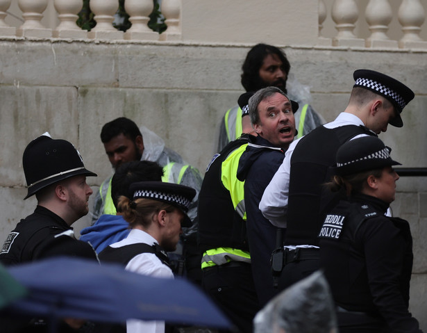 Aresztowania przed i podczas koronacji Karola III. Londyńska policja wyjaśnia...